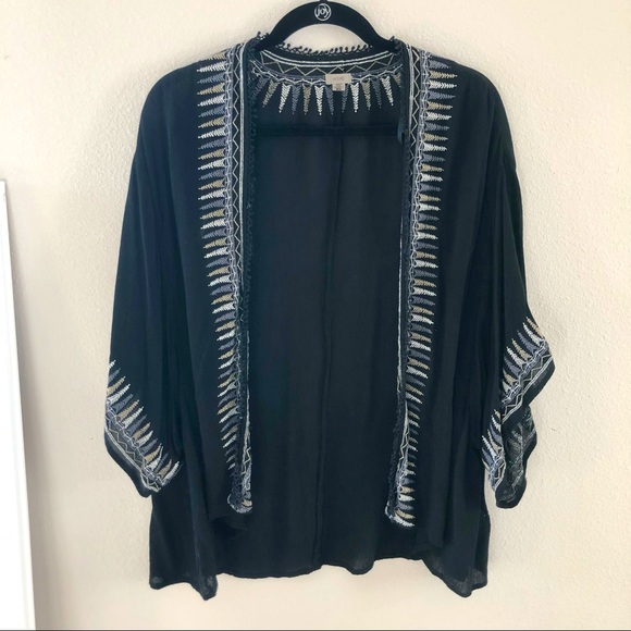 Urban Outfitters Embroidered Kimono - Picture 3 of 3